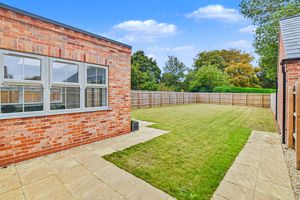 Photo 24- click for photo gallery